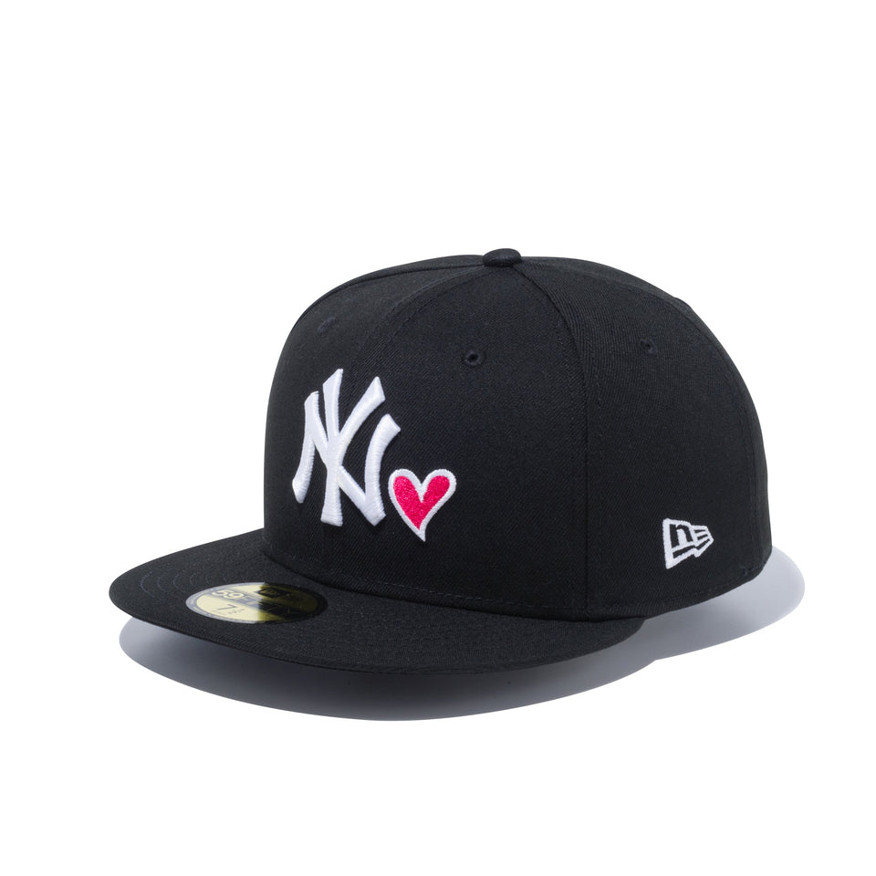 59FIFTY With Heart ニューヨーク・ヤンキース ブラック × スノーホワイト / ストロベリー