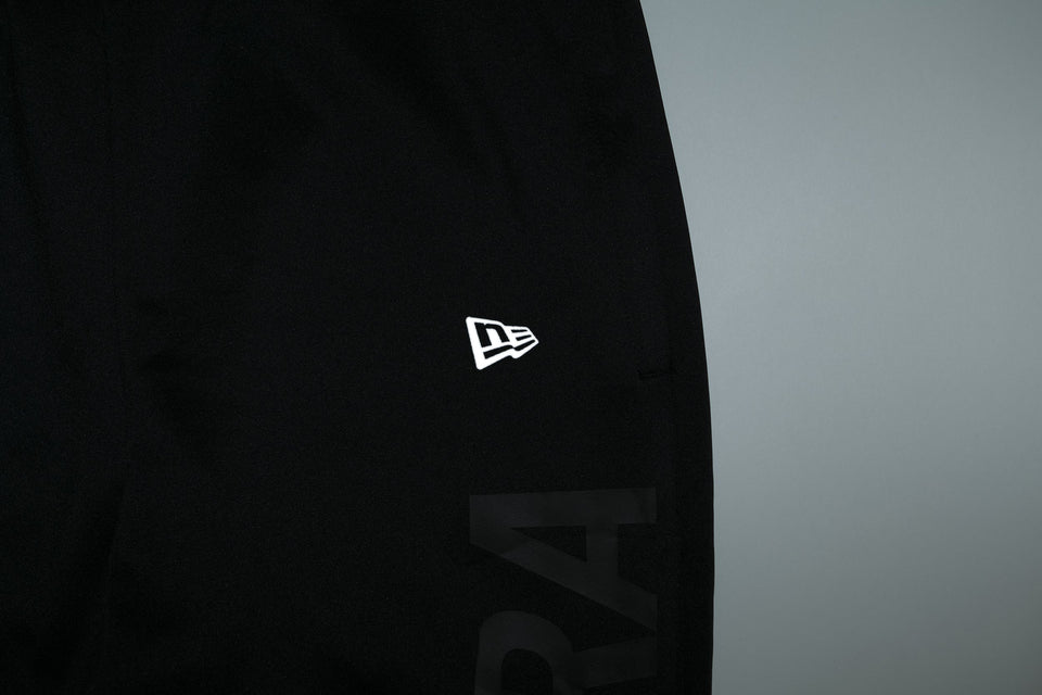 ウォームアップパンツ ブラック × ブラック 【 Performance Apparel 】