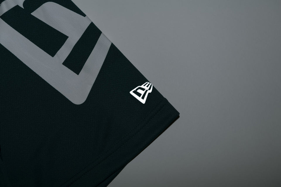 テック Tシャツ バーチカル ニューエラ シェイディッドグリーン × ホワイト 【 Performance Apparel 】