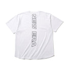 オーバーサイズド パフォーマンス Tシャツ フラッグ & リア ニューエラワードマーク ホワイト 【NEW ERA WORKOUT】
