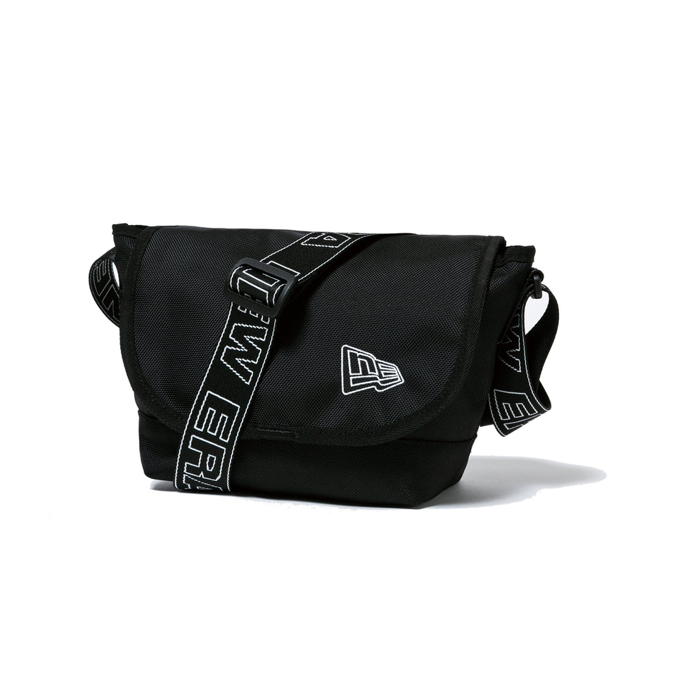 ショルダーバッグ ミニ 3.5L ニューエラワードマークテープ ブラック 【NEW ERA WORKOUT】
