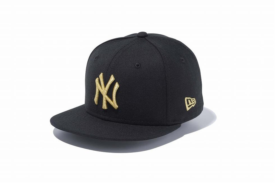 Child 9FIFTY ニューヨーク・ヤンキース ブラック × ゴールド