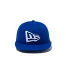 Child 9FIFTY フラッグロゴ ブライトロイヤル × ホワイト