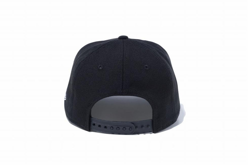 Youth 9FIFTY ロサンゼルス・エンゼルス ブラック × チームカラー