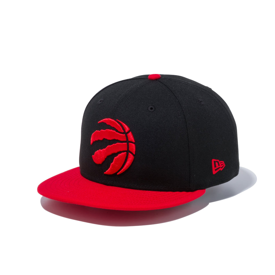 9FIFTY トロント・ラプターズ ブラック × チームカラー レッドバイザー