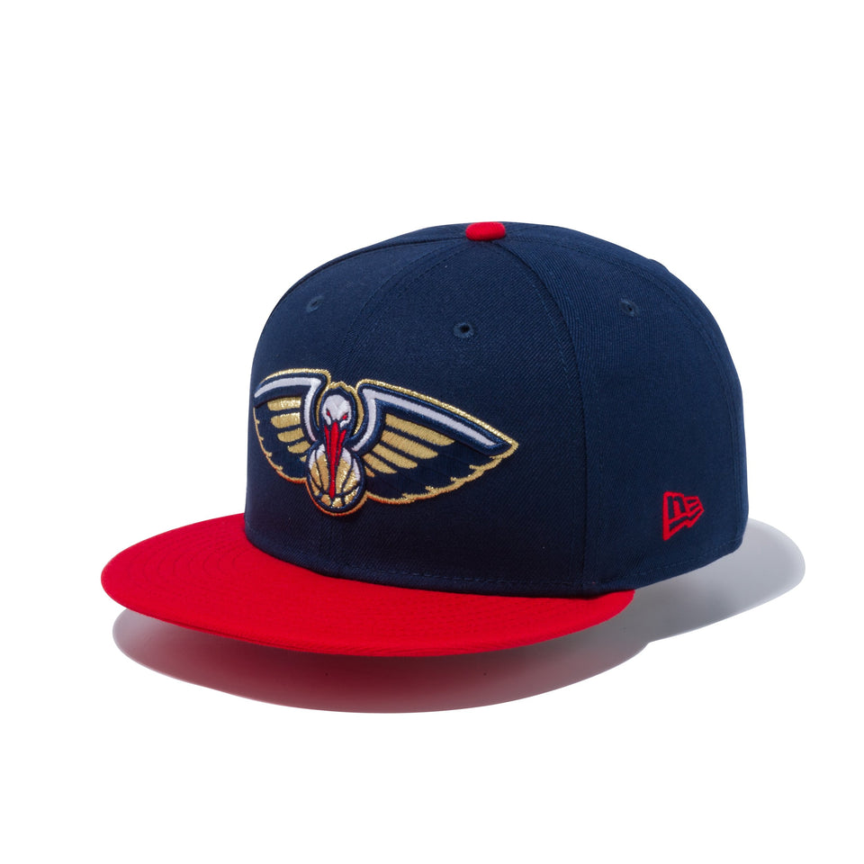 9FIFTY ニューオーリンズ・ペリカンズ ネイビー × チームカラー レッドバイザー