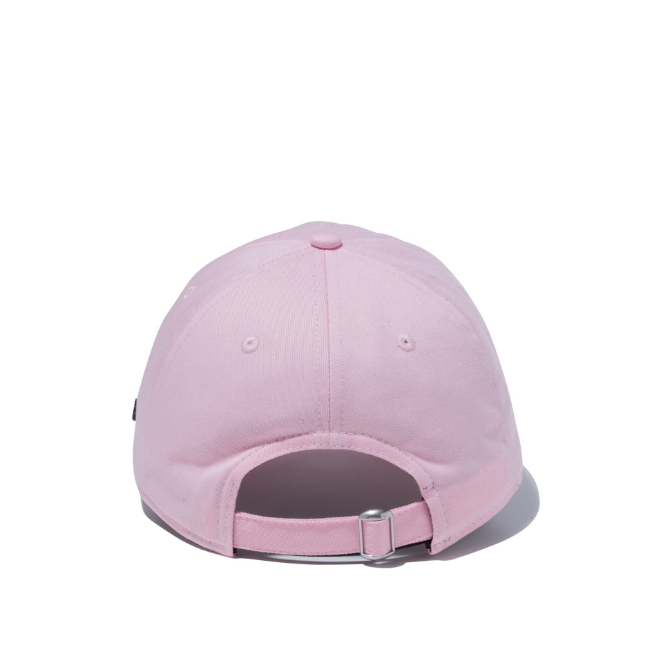 9TWENTY メタルフラッグロゴ ピンク メタルピン マットブラック