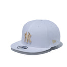 9FIFTY ニューヨーク・ヤンキース ラインストーンバッジ ホワイト × ゴールド