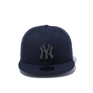 9FIFTY ニューヨーク・ヤンキース ラインストーンバッジ ネイビー × ブラック