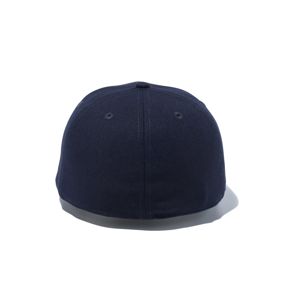 59FIFTY ニューヨーク・ヤンキース ラインストーンバッジ ネイビー × シルバー