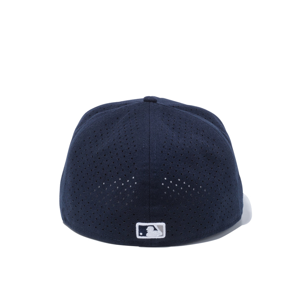 59FIFTY パフォーテッド ニューヨーク・ヤンキース ネイビー