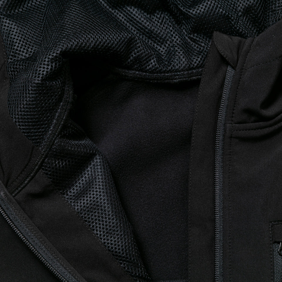 ライトシェルジャケット フラッグ ブラック × ホワイト【Performance Apparel】