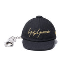 キャップキーホルダー Yohji Yamamoto SS21 シグネチャーロゴ ブラック × メタリックゴールド