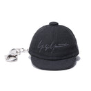 キャップキーホルダー Yohji Yamamoto SS21 シグネチャーロゴ ブラック × メタリックブラック