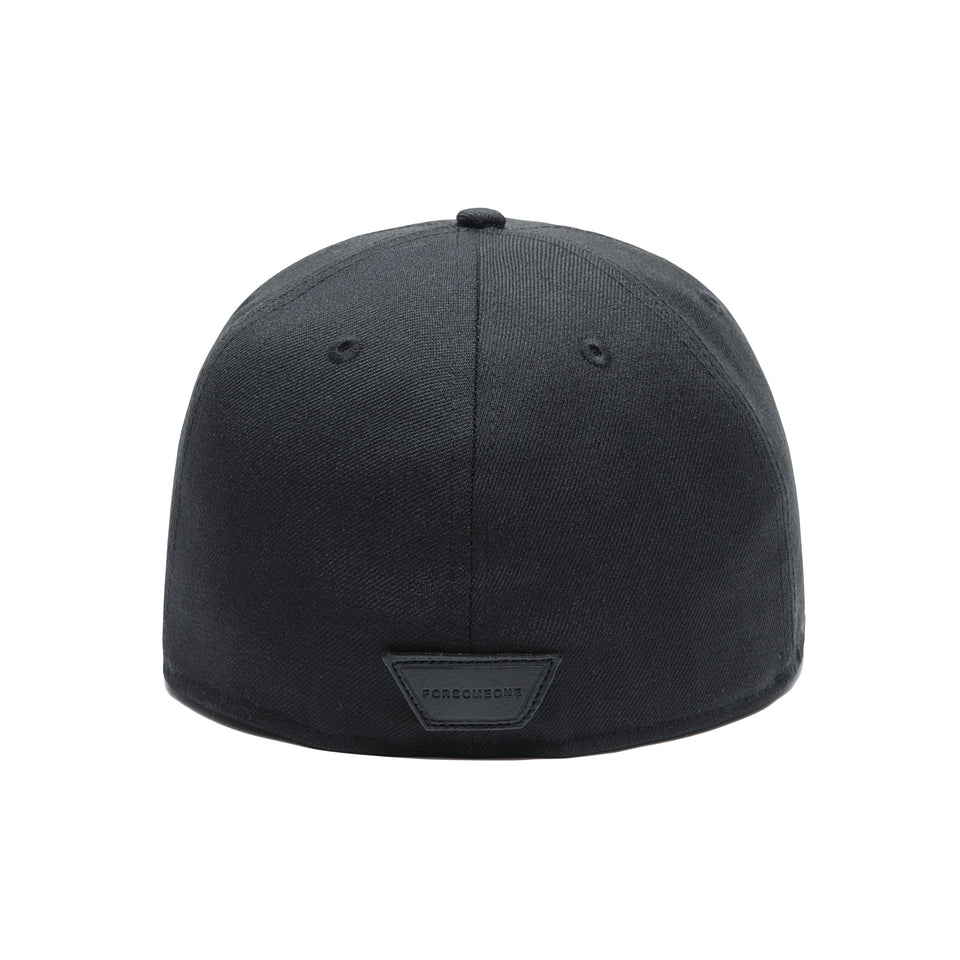 59FIFTY FORSOMEONE ロゴ グリーンレザー アンダーバイザー - 12590845-700| NEW ERA ニューエラ公式オンラインストア