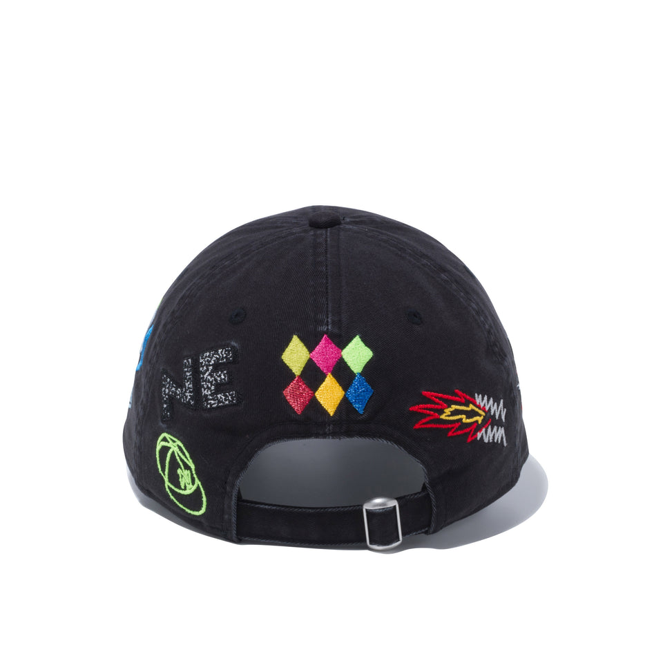 9THIRTY オールオーバー グラフィティ マルチロゴ ブラック | NEW ERA ニューエラ公式オンラインストア