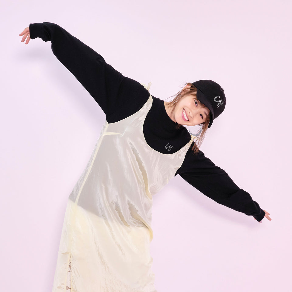 長袖 コットン Tシャツ AI TAKAHASHI 高橋愛 CAT ブラック レギュラーフィット