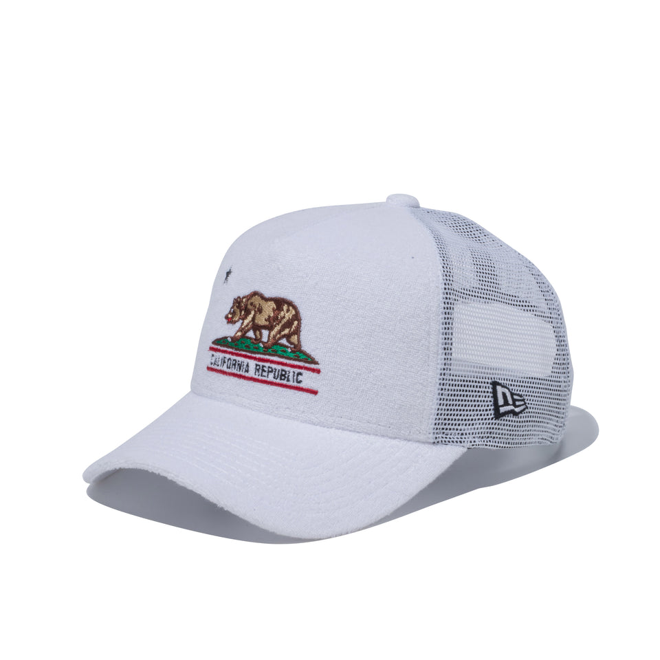 【ゴルフ】 9FORTY A-Frame トラッカー パイル カリフォルニアベア ホワイト | NEW ERA ニューエラ公式オンラインストア