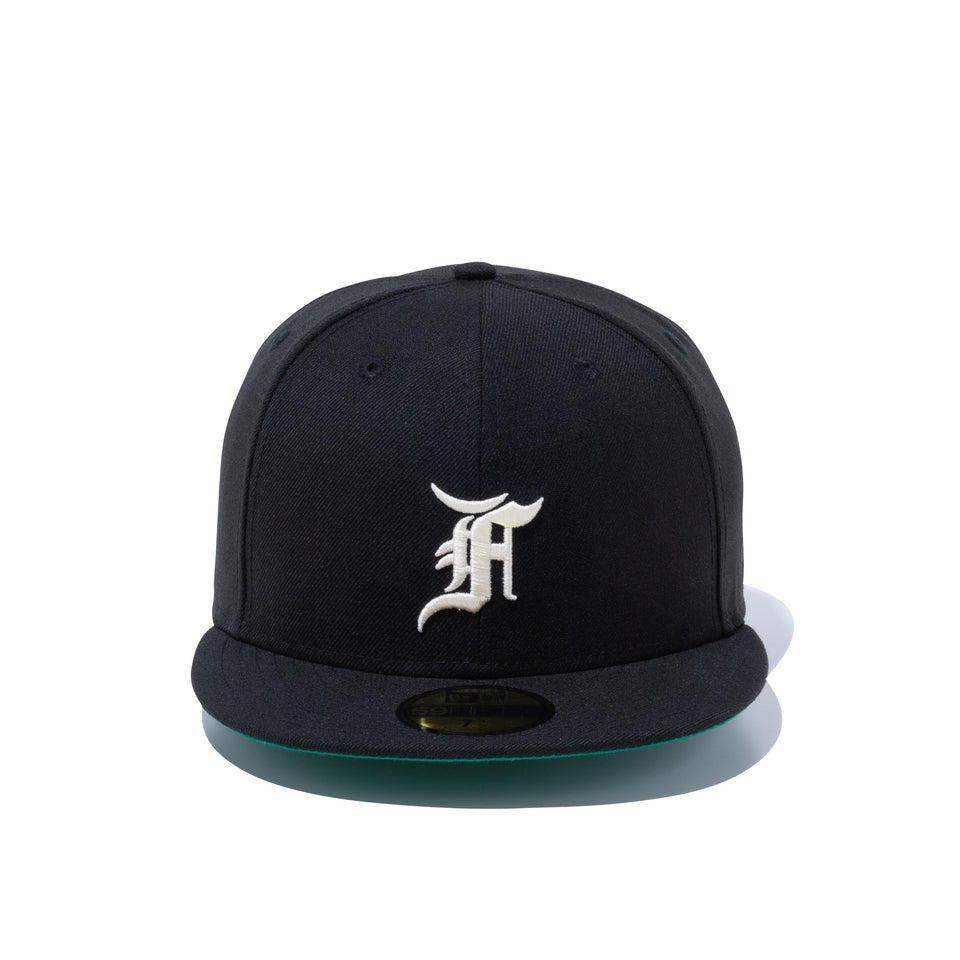 【ストア限定】59FIFTY FEAR OF GOD ESSENTIALS Fロゴ ブラック グリーンアンダーバイザー