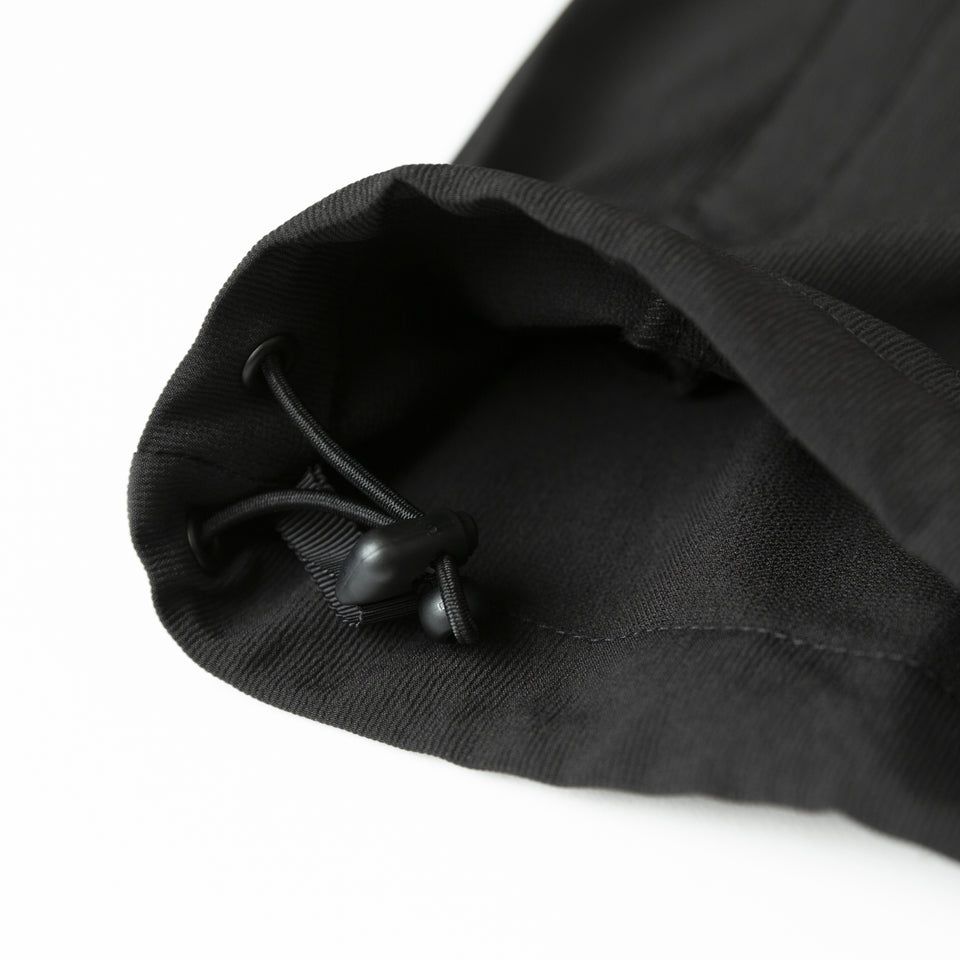 クロスウェアジャケット ブラック × ネオンレッド 【 Performance Apparel 】