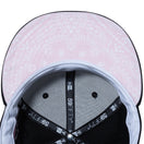 59FIFTY Paisley Under Visor ニューヨーク・ヤンキース ブラック ピンクアンダーバイザー