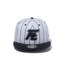 9FIFTY ROOKIES ルーキーズ Ftロゴ ホワイト/ブラックピンストライプ ブラックバイザー