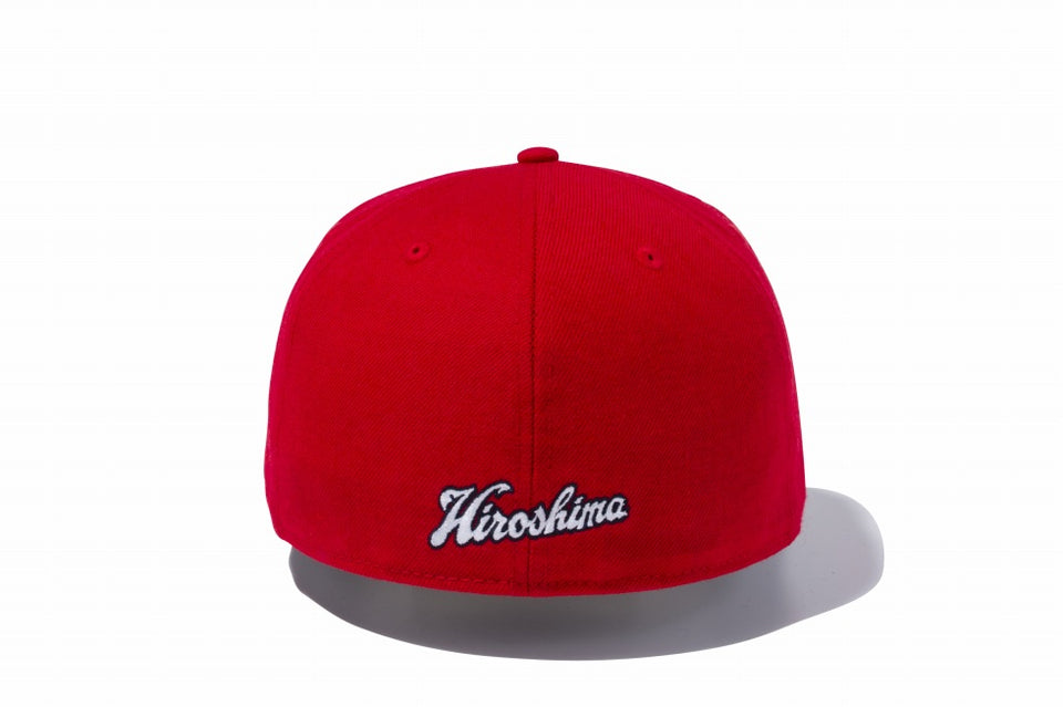 59FIFTY 広島東洋カープ スカーレット × ホワイト ネイビーアンダーバイザー