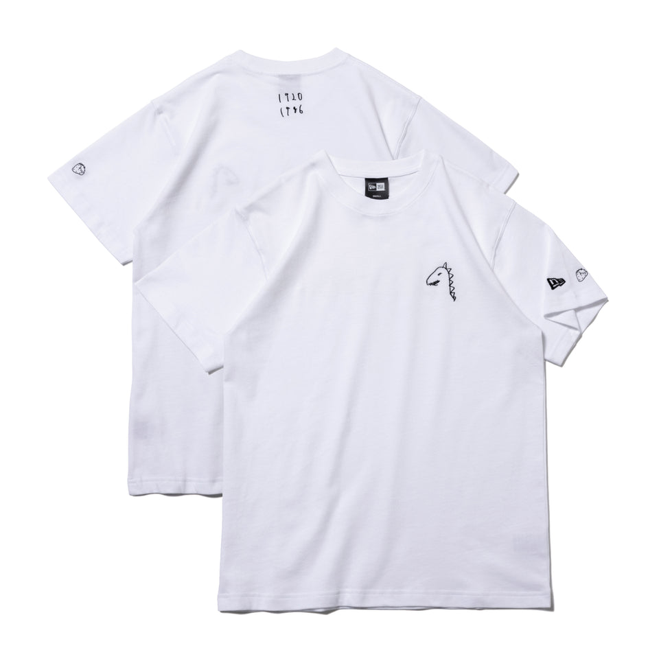 予約 | 半袖 コットン Tシャツ AI TAKAHASHI 高橋愛 恐竜 1920 1986 ロゴ ホワイト レギュラーフィット