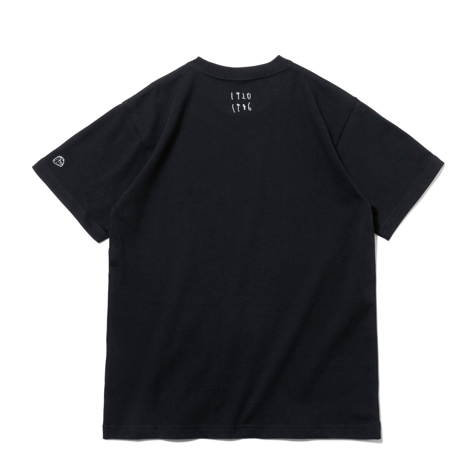 予約 | 半袖 コットン Tシャツ AI TAKAHASHI 高橋愛 恐竜 1920 1986 ロゴ ブラック レギュラーフィット