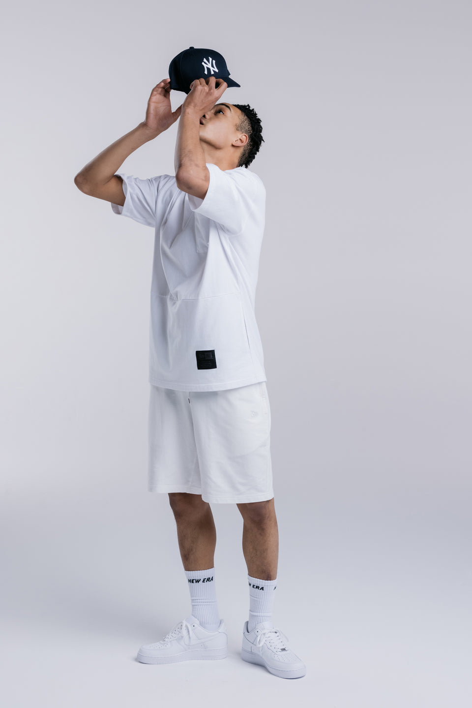 ライトスウェット ショートパンツ NEW ERA BLACK LABEL オフホワイト