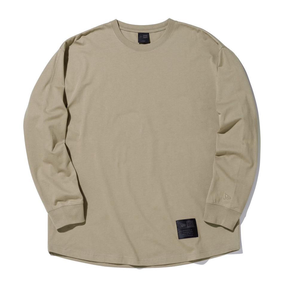 オーバーサイズド 長袖 コットン Tシャツ NEW ERA BLACK LABEL ペールカーキ