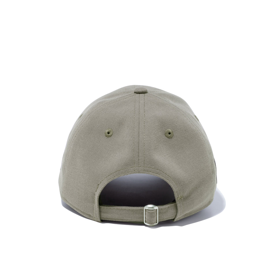 9TWENTY NEW ERA BLACK LABEL Dリング ウーブンラベル ペールカーキ