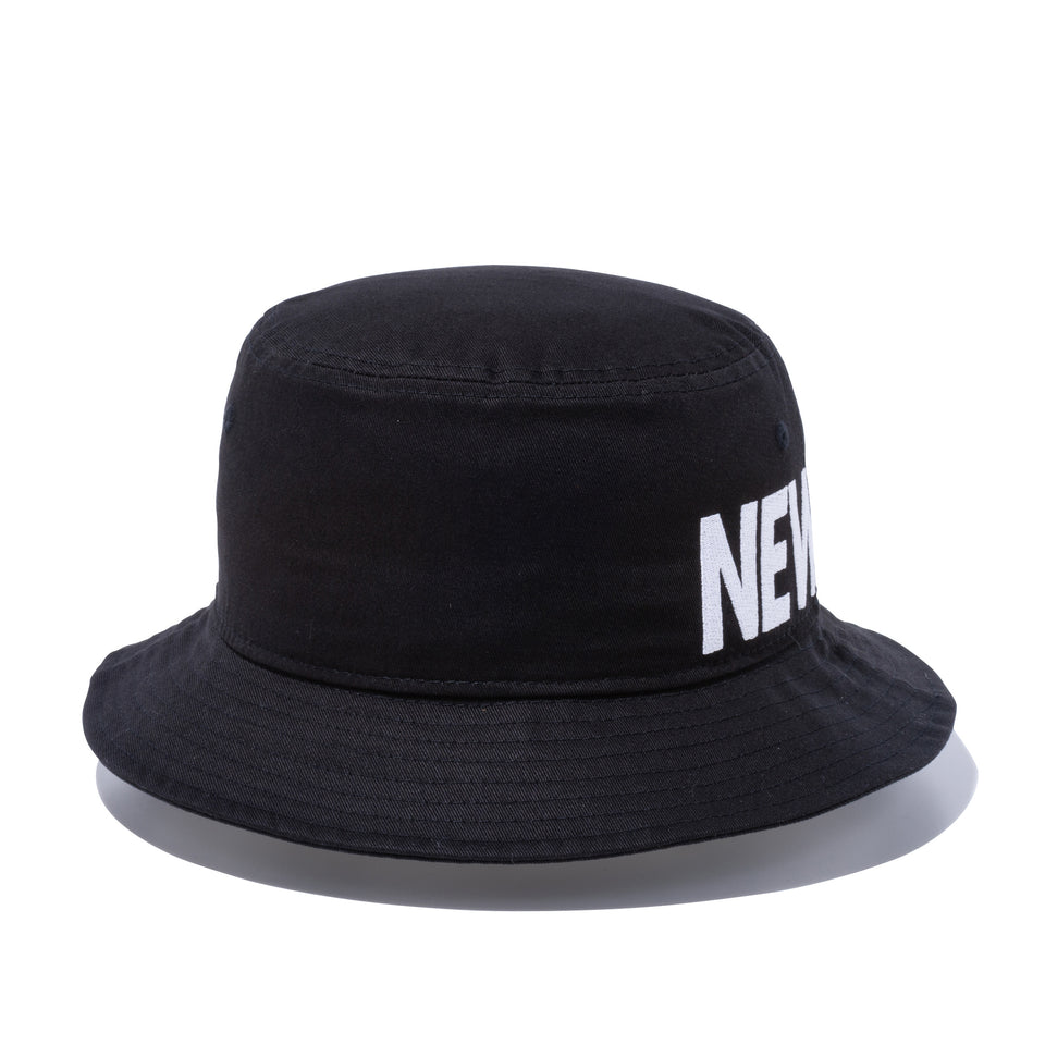 バケット01 エッセンシャル NEW ERA ブラック × スノーホワイト