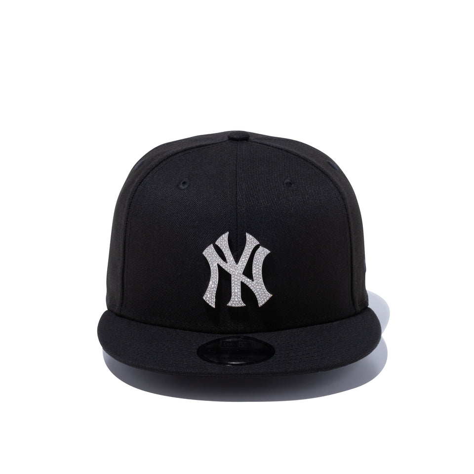 9FIFTY ラインストーンバッジ ニューヨーク・ヤンキース ブラック × シルバー
