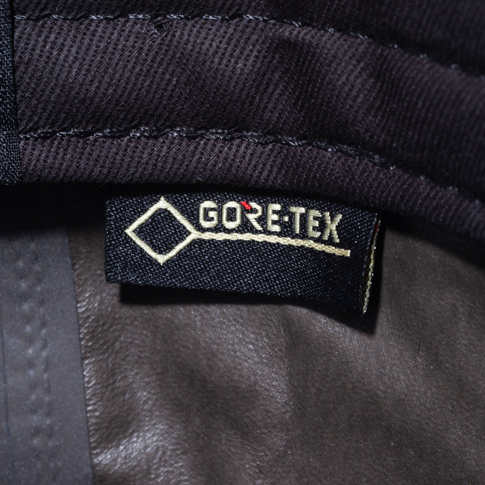 9THIRTY ニューヨーク・ヤンキース GORE-TEX PACLITE ゴアテックス ブラック × ブラック