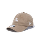 Youth 9TWENTY ニューヨーク・ヤンキース ミッドロゴ ブリティッシュカーキ | NEW ERA ニューエラ公式オンラインストア