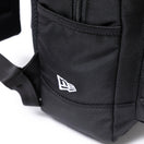 Kid's ライトパック 11L フラッグロゴ ブラック