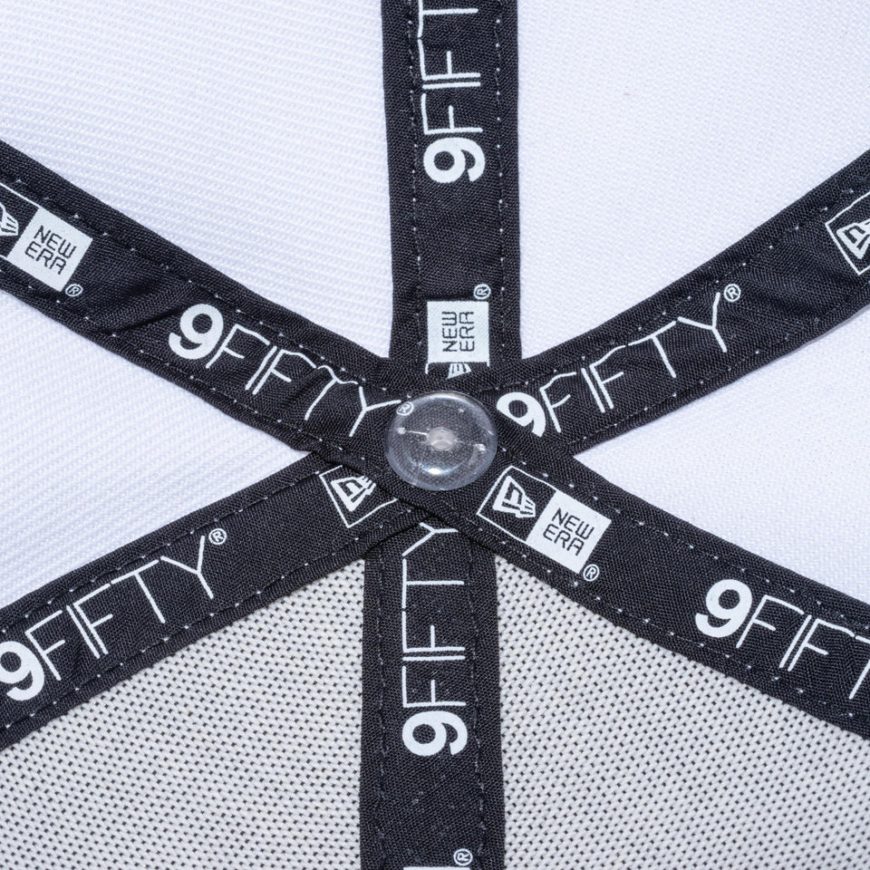 【ゴルフ】 9FIFTY Original Fit ONE PIECE ワンピース 手配書 フォクシー ホワイト