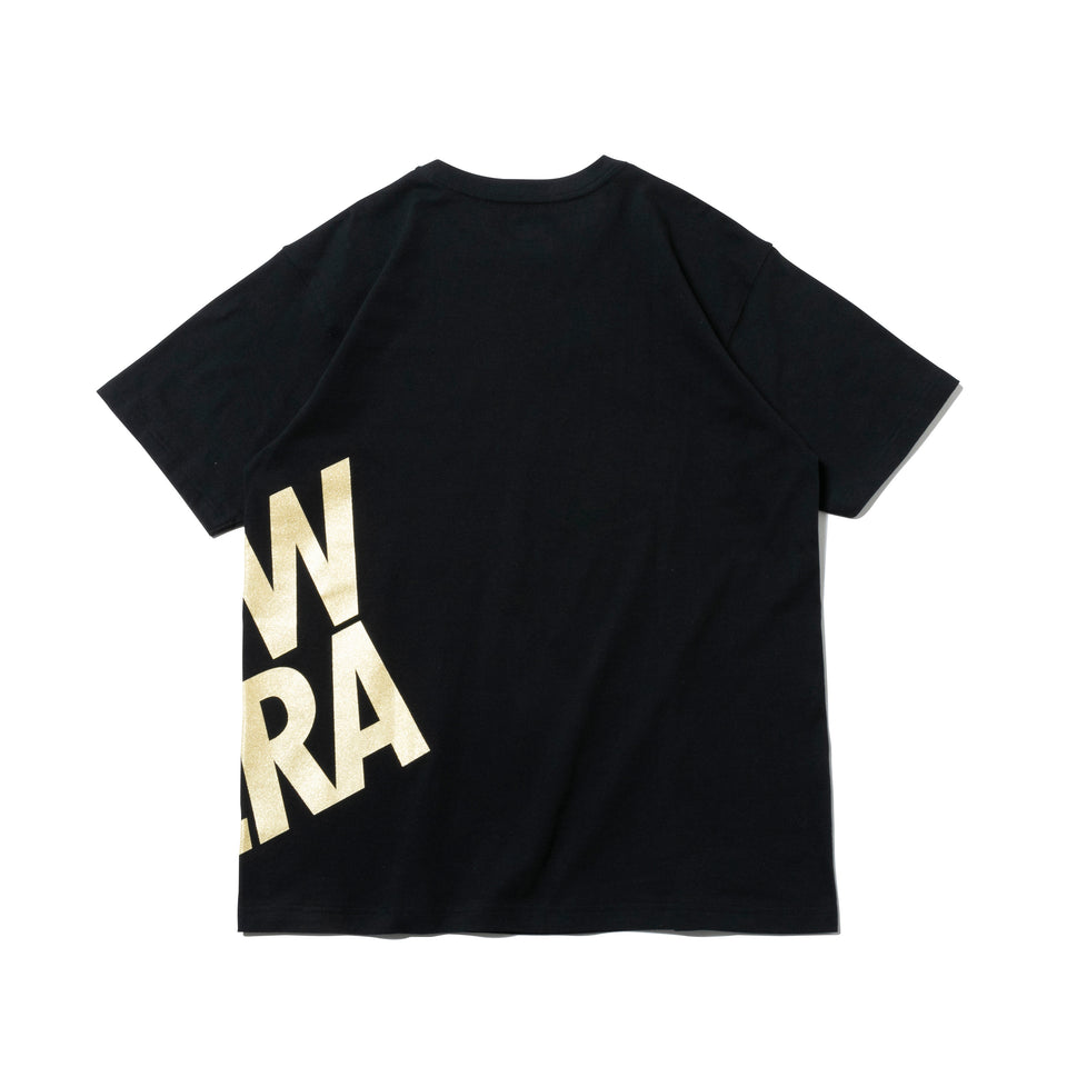 半袖 コットン Tシャツ ズームアップニューエラ ブラック × ゴールドラメ リラックスフィット