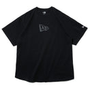 オーバーサイズド 半袖 コットン Tシャツ フラッグロゴ ブラック × ブラック | NEW ERA ニューエラ公式オンラインストア