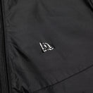 ウインドジャケット NEW ERA ブラック × ブラック 【Performance Apparel】