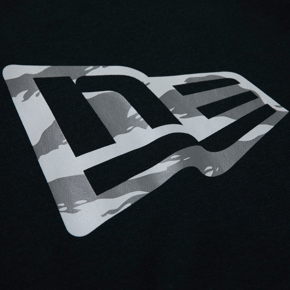 長袖 パフォーマンス Tシャツ フラッグロゴ タイガーストライプカモ ブラック レギュラーフィット
