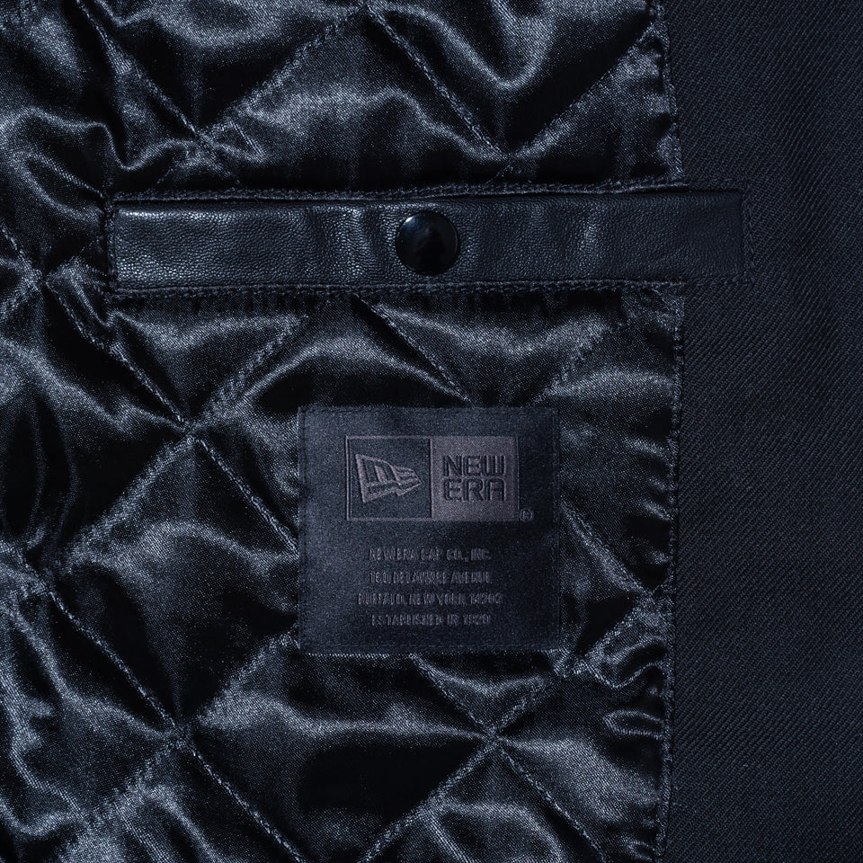 【10月発売】バーシティージャケット NEW ERA BLACK LABEL ブラック