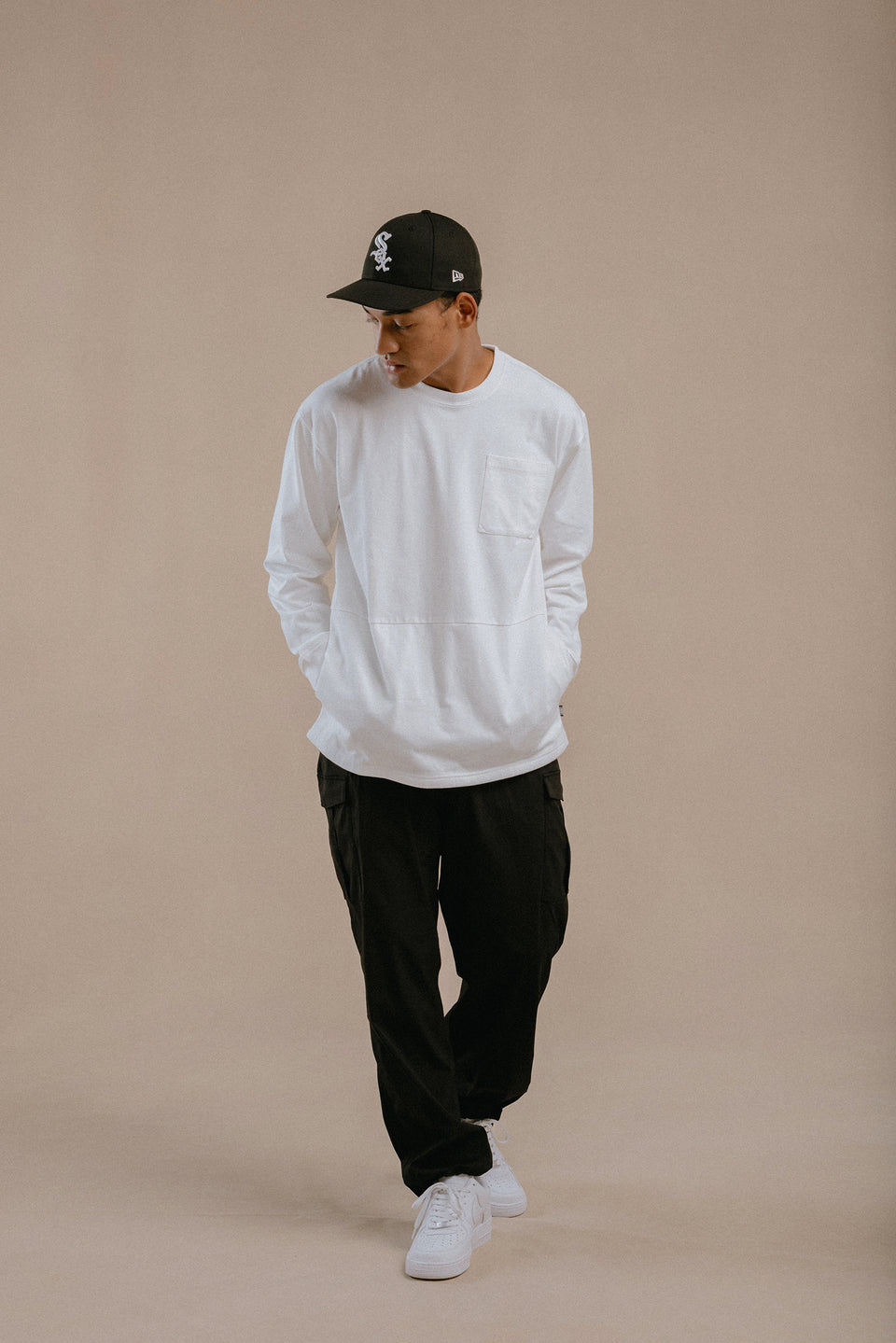 長袖 ダブルポケット コットン Tシャツ NEW ERA BLACK LABEL ヘビーウェイト オフホワイト