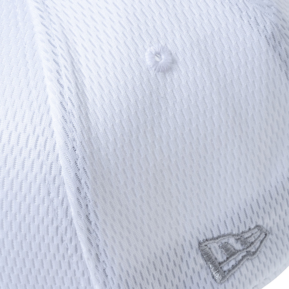 【ゴルフ】 9FORTY A-Frame ダッシュマークメッシュ NEW ERA ホワイト × クラウド
