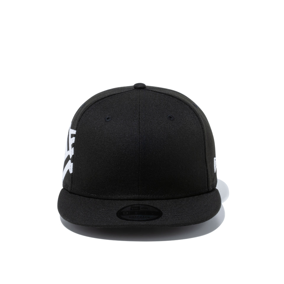 9FIFTY エッセンシャル フラッグロゴ ブラック × スノーホワイト