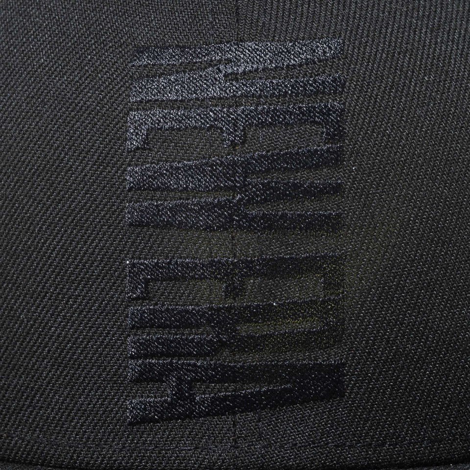 59FIFTY バーチカルロゴ ブラック