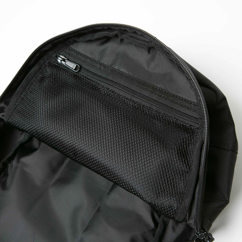 Child ライトパック 11L ワードマーク ブラック