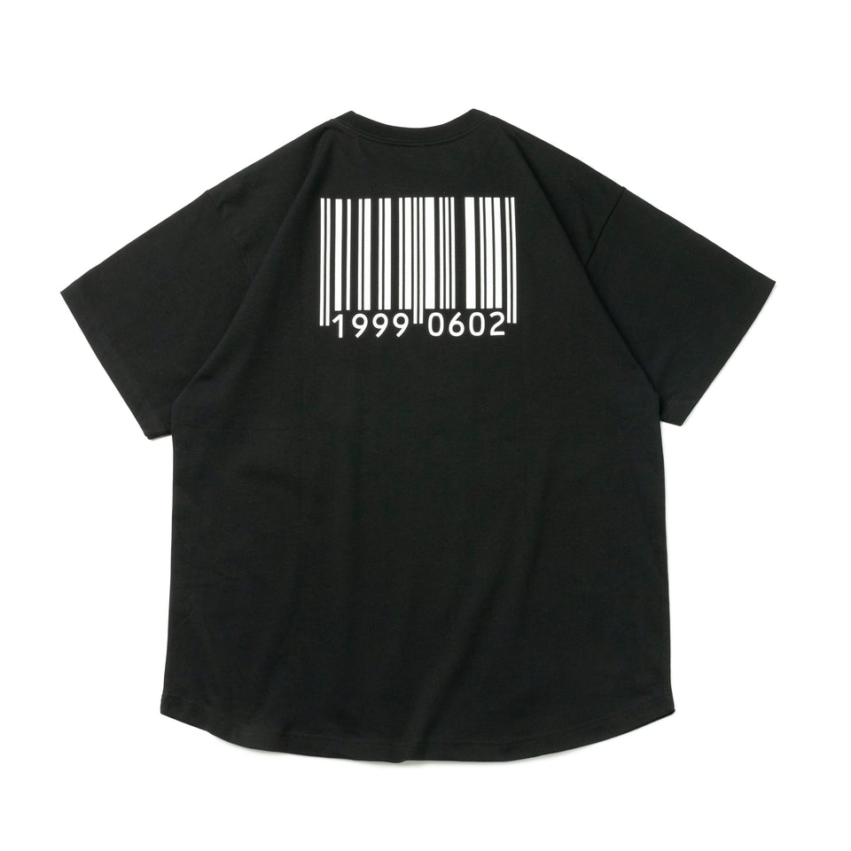 半袖 オーバーサイズド コットン Tシャツ 中澤 瞳 バーコード ブラック × ホワイト