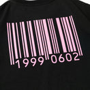 半袖 オーバーサイズド コットン Tシャツ 中澤 瞳 バーコード ブラック × ピンク